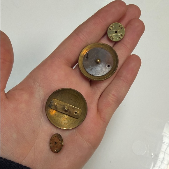 Vintage Gold Military Buttons - Picture 3 of 8